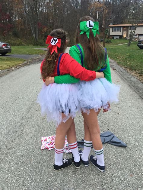 costumes for friends of 2|costume ideas for two girls.